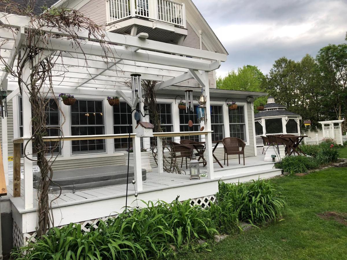 Phineas Swann Inn & Spa Montgomery Center Екстер'єр фото